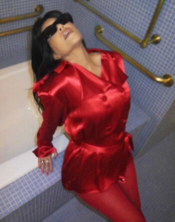 Kourtney kardashian page leaked private photo uncensored HD quality