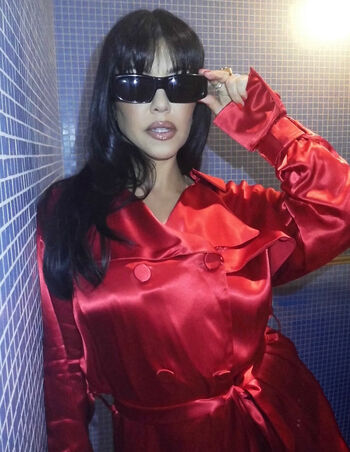 Kourtney kardashian page leaked private photo uncensored HD quality