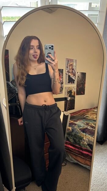 Krysttl leaked private photo uncensored HD quality