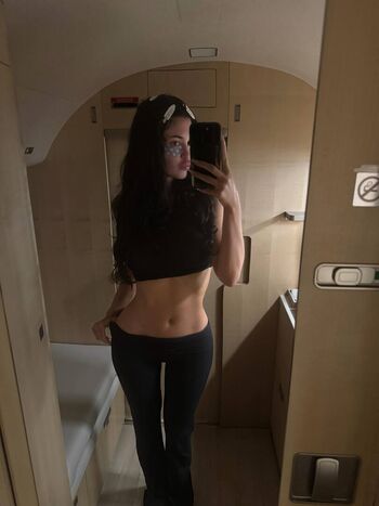 Kylie jenner leaked private photo uncensored HD quality