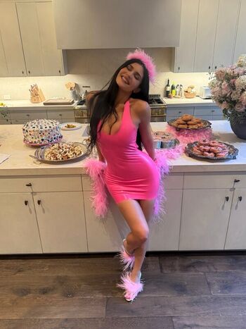 Kylie jenner  page leaked private photo uncensored HD quality
