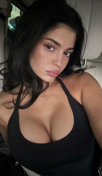 Kylie jenner  page leaked private photo uncensored HD quality