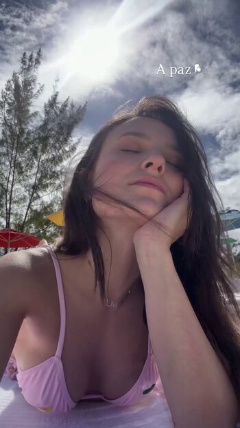 Larissa manoela page leaked private photo uncensored HD quality