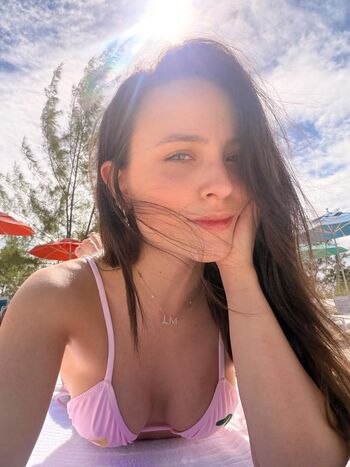Larissa manoela page leaked private photo uncensored HD quality