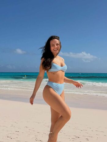 Larissa manoela page leaked private photo uncensored HD quality
