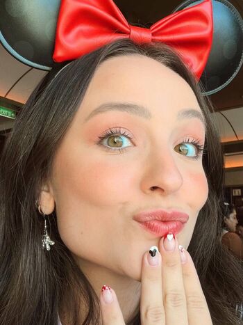 Larissa manoela page leaked private photo uncensored HD quality