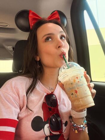 Larissa manoela page leaked private photo uncensored HD quality