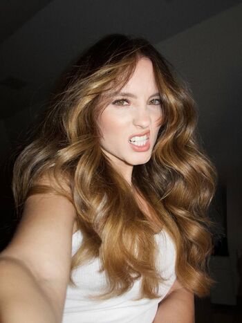 Larissa manoela page leaked private photo uncensored HD quality