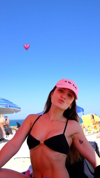 Larissa manoela page leaked private photo uncensored HD quality