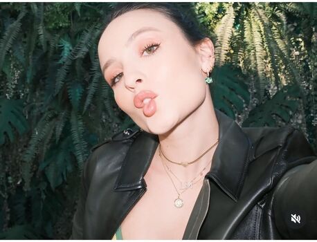 Larissa manoela leaked private photo uncensored HD quality