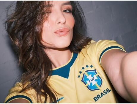 Larissa manoela leaked private photo uncensored HD quality