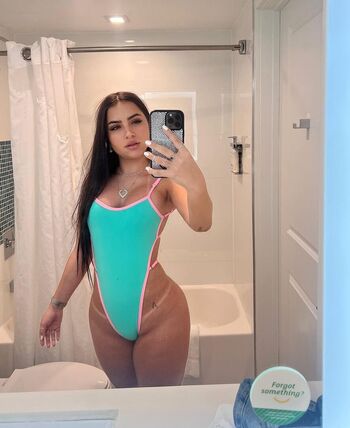 Larissa neiff leaked private photo uncensored HD quality