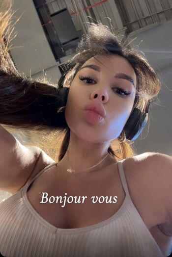 Laura lempika leaked private photo uncensored HD quality