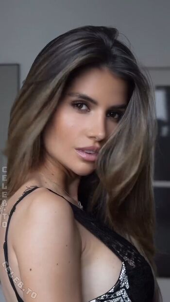 Laura schultz page leaked private photo uncensored HD quality
