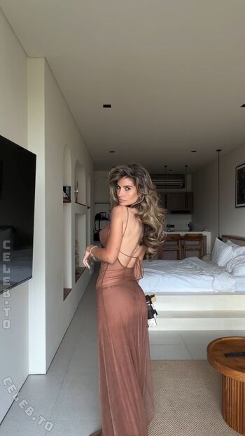 Laura schultz page leaked private photo uncensored HD quality