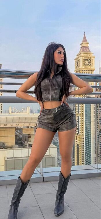 Lauren cruz leaked private photo uncensored HD quality