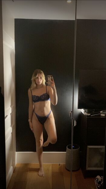 Lauriefvr leaked private photo uncensored HD quality