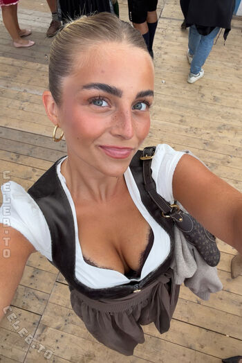 Lea breuer page leaked private photo uncensored HD quality