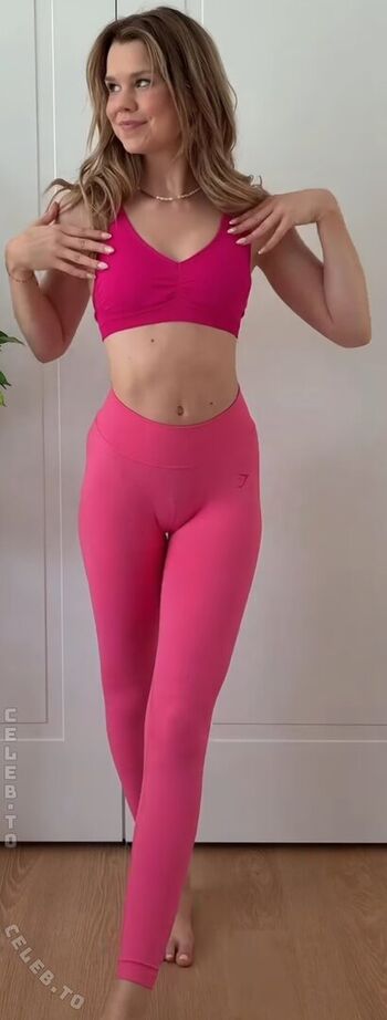 Lea peach  page leaked private photo uncensored HD quality