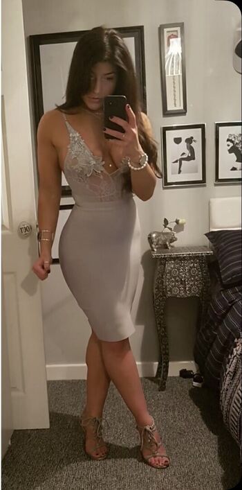 Leah shutkever page leaked private photo uncensored HD quality