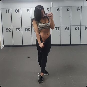 Leah shutkever page leaked private photo uncensored HD quality