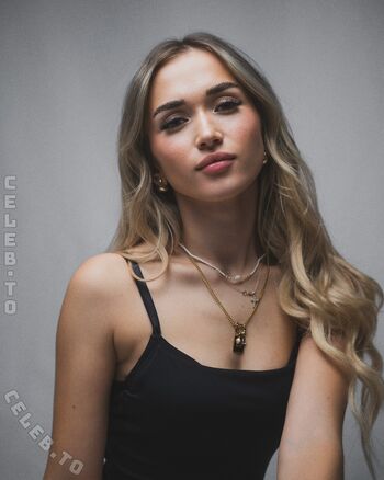 Leasmlr leaked private photo uncensored HD quality