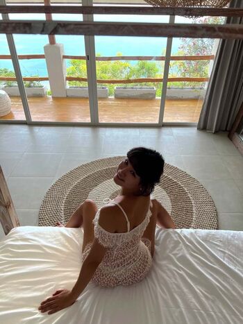 Lee hee eun page leaked private photo uncensored HD quality