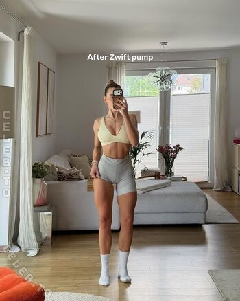 Lenaknk page leaked private photo uncensored HD quality