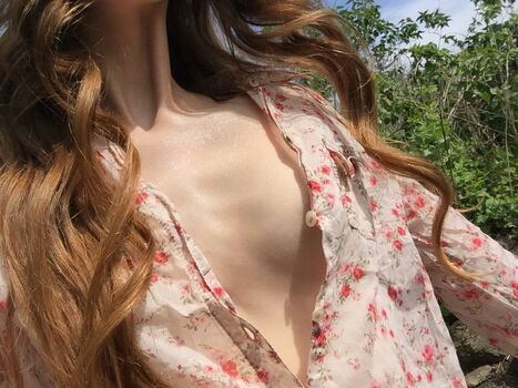 Lflorafaunal leaked private photo uncensored HD quality
