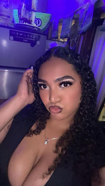 Lightskin  page leaked private photo uncensored HD quality