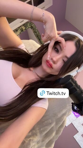 Lilchiipmunk page leaked private photo uncensored HD quality