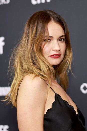 Lily james page leaked private photo uncensored HD quality
