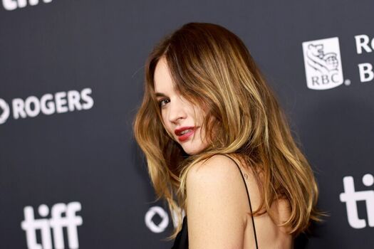 Lily james page leaked private photo uncensored HD quality