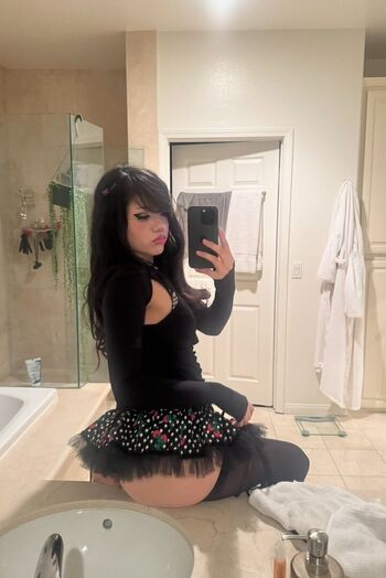 Linaboobie  page leaked private photo uncensored HD quality