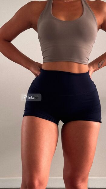 Lisahannalee leaked private photo uncensored HD quality