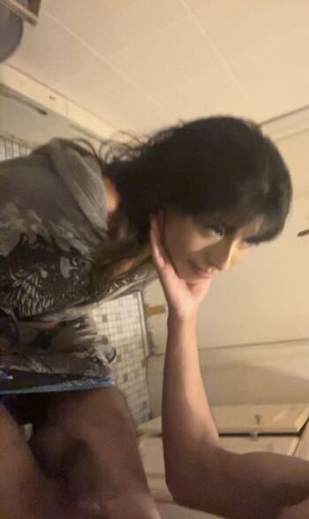 Liz x leaked private photo uncensored HD quality