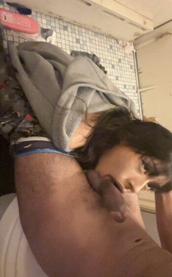 Liz x leaked private photo uncensored HD quality