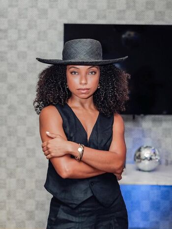 Logan browning page leaked private photo uncensored HD quality