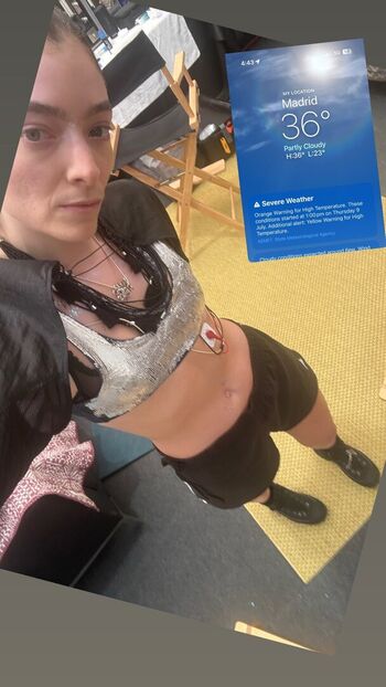 Lorde leaked private photo uncensored HD quality