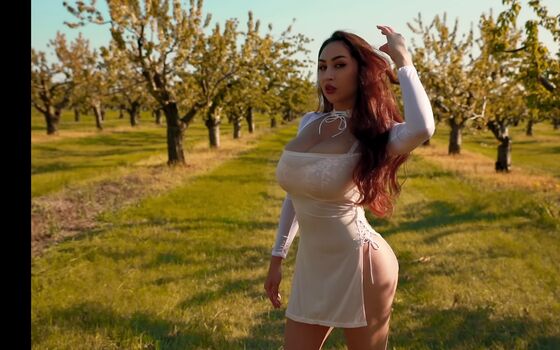 Louisa khovanski  page leaked private photo uncensored HD quality
