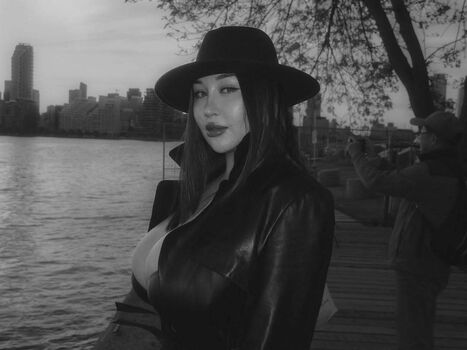 Louisa khovanski  page leaked private photo uncensored HD quality