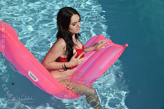 Lucyjuicy leaked private photo uncensored HD quality