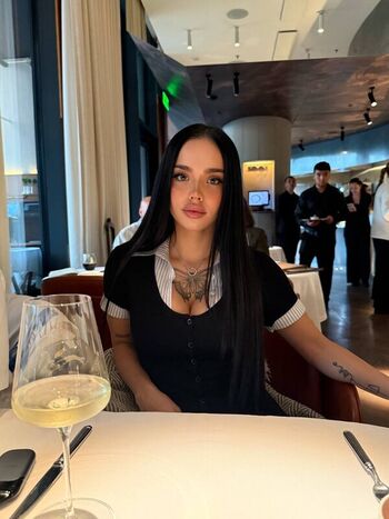 Lyna com page leaked private photo uncensored HD quality