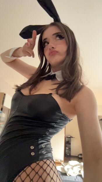 Mmkindashy  page leaked private photo uncensored HD quality