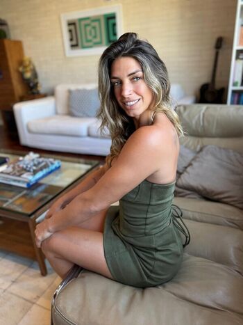 Mackenzie dern page leaked private photo uncensored HD quality