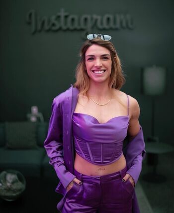 Mackenzie dern page leaked private photo uncensored HD quality