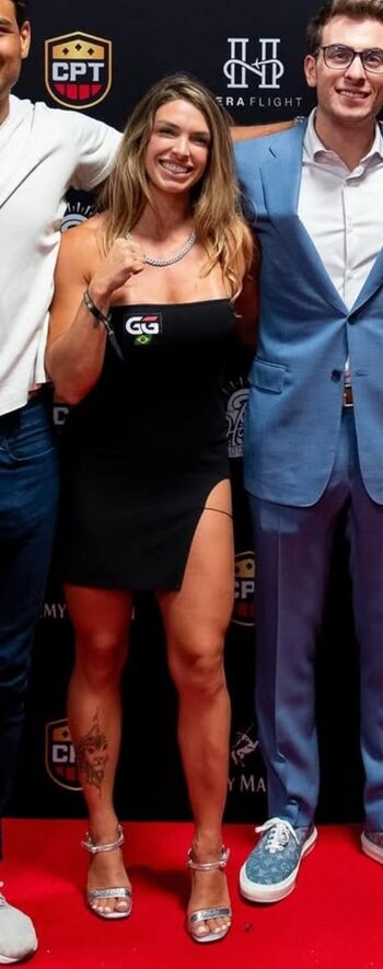 Mackenzie dern leaked private photo uncensored HD quality