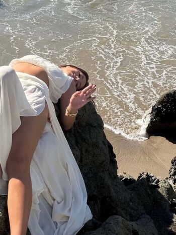 Mackenzie ziegler page leaked private photo uncensored HD quality
