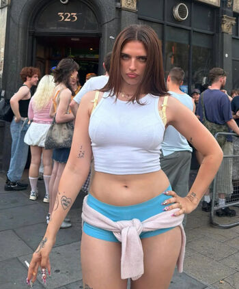 Mae muller leaked private photo uncensored HD quality