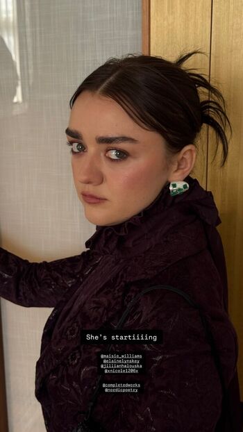 Maisie williams page leaked private photo uncensored HD quality